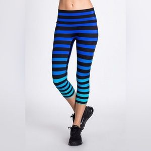 K-DEER Alexis Stripe Capri